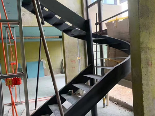 ���D����016